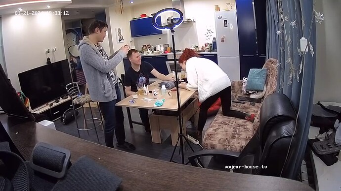 realm18-cam16-1705854827