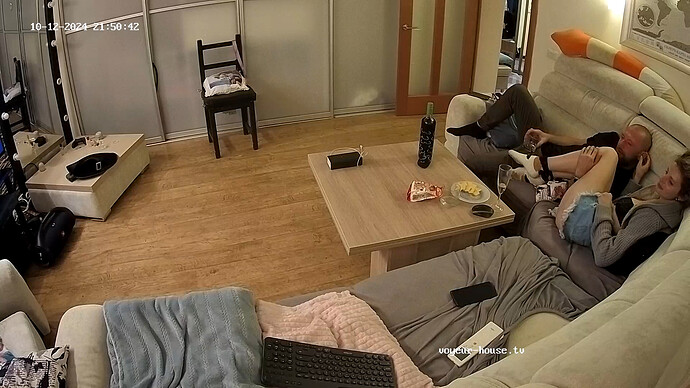 realm18-cam15-1728759078