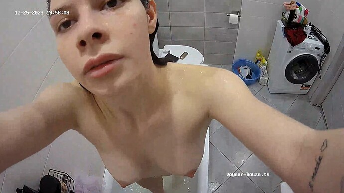 realm49-cam110-1703524005