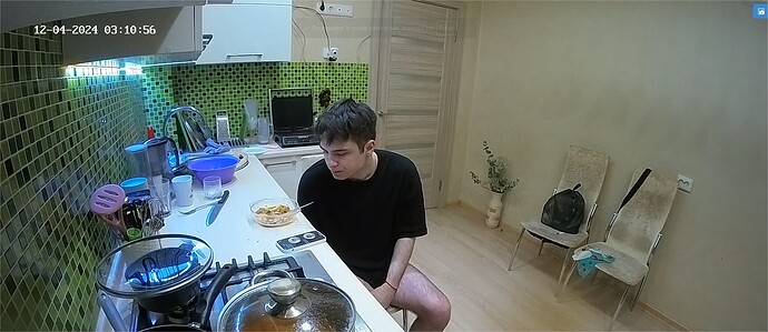 Kitchen camera at Gevorg, Anny reallifecam apartment at Voyeur House TV (cam11) - Google Chrome