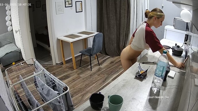 realm107-cam12-1763308211