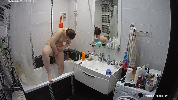 realm136-cam110-1775744334