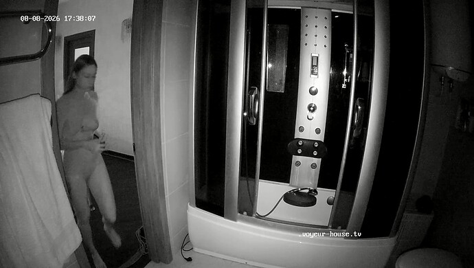 realm8-cam114-1786280707
