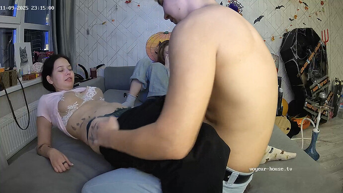 SweraJaxon-20251109-05