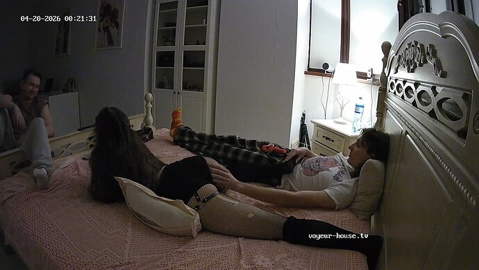 realm8-cam18-1776633808