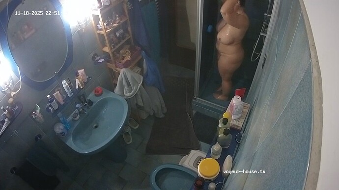 realm30-cam111-1763502719