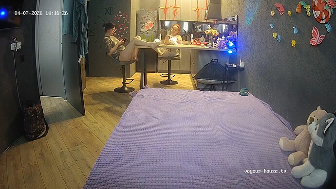 realm108-cam15-1775566392