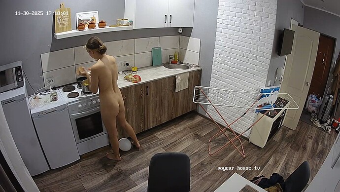 realm107-cam11-1764512746