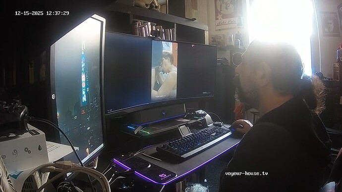 realm30-cam14-1765801086