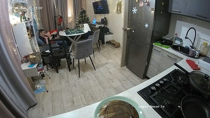 realm18-cam11-1768508070