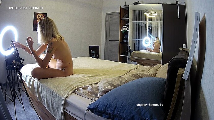 realm8-cam16-1694022395