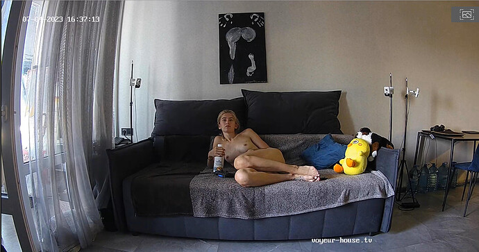 Screenshot 2023-07-04 at 17-37-56 Bedroom camera at Amelie & Lucas reallifecam apartment at Voyeur House TV (cam17)