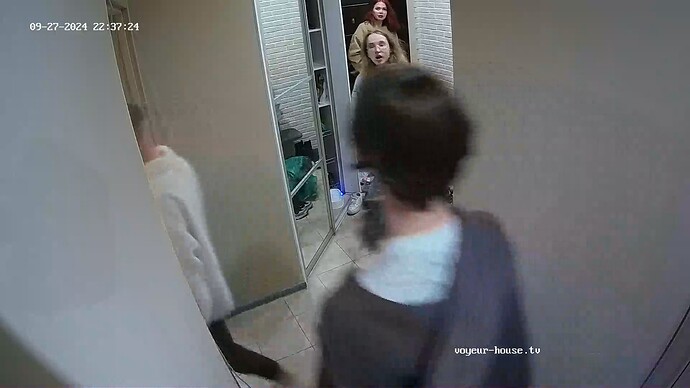 realm62-cam111-1727465916