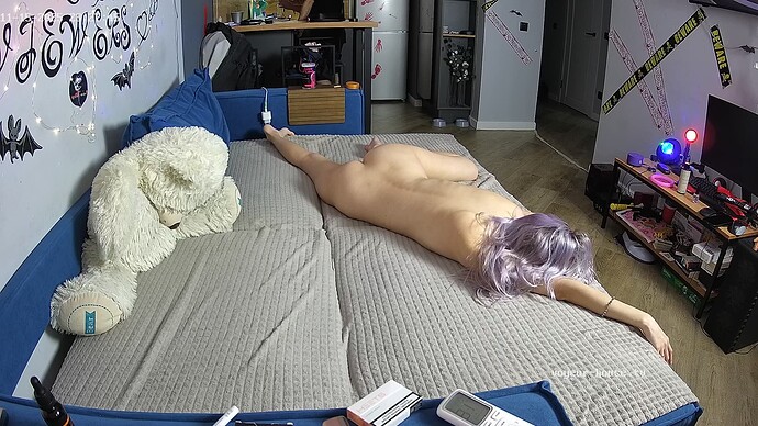 realm94-cam14-1763238502