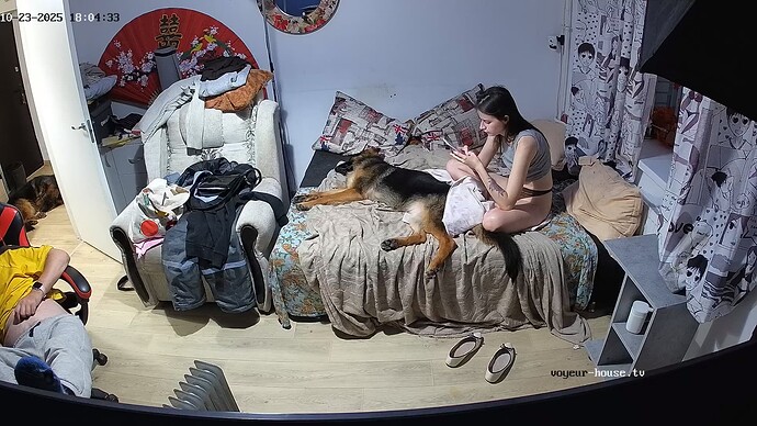 realm111-cam14-1761231912