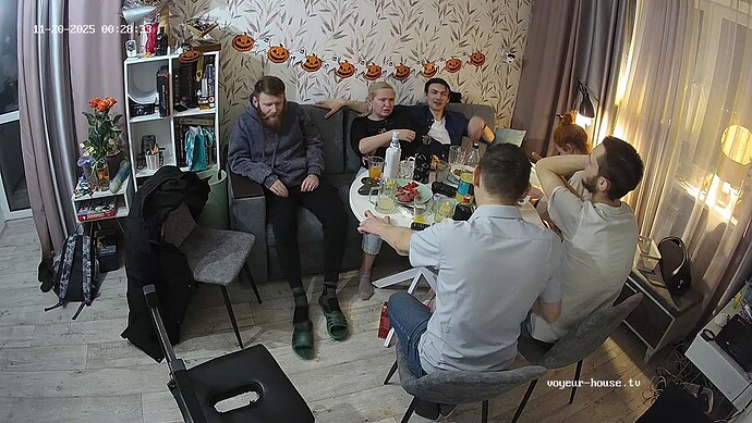 realm18-cam15-1763587754