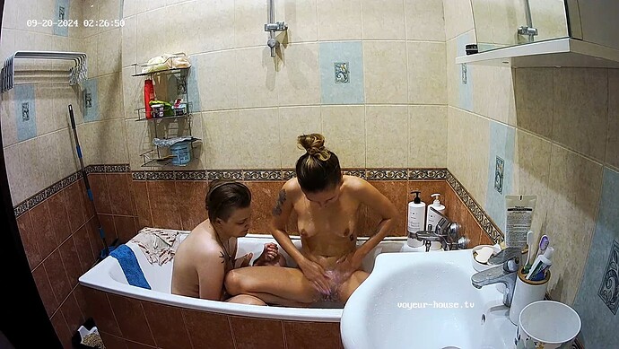 realm60-cam18-1726789223