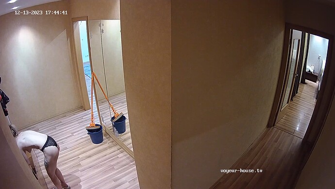 realm52-cam111-1702467918