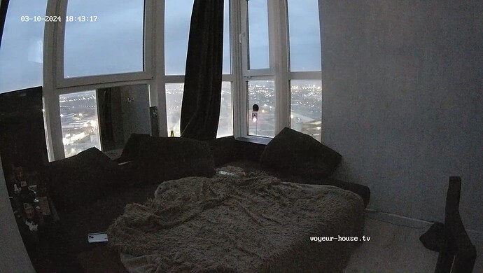 realm6-cam15-1710102756