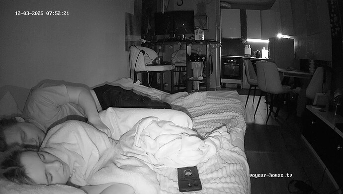 realm42-cam15-1764737578