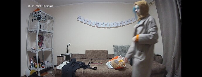 Screenshot_20231114_210043_edit_138430687043546