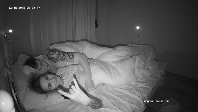 realm126-cam19-1765765146