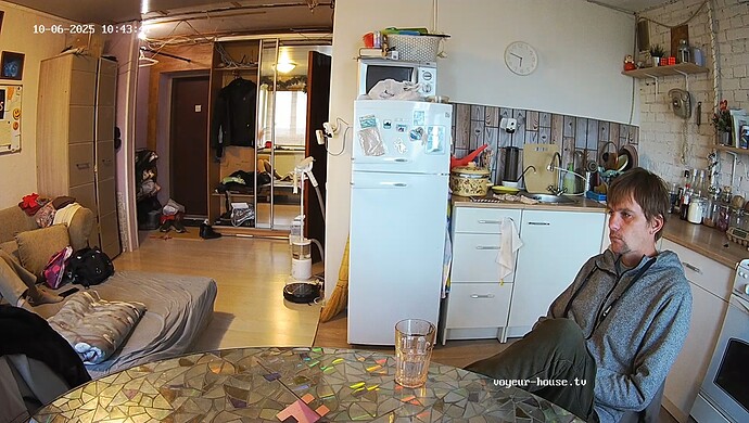 realm75-cam111-1759738117