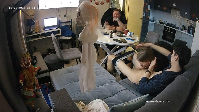 realm18-cam13-1762004726