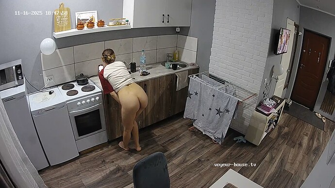 realm107-cam11-1763308247