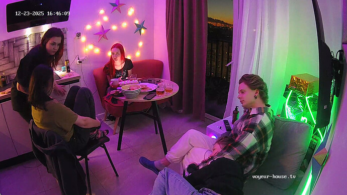 realm10-cam13-1766497608