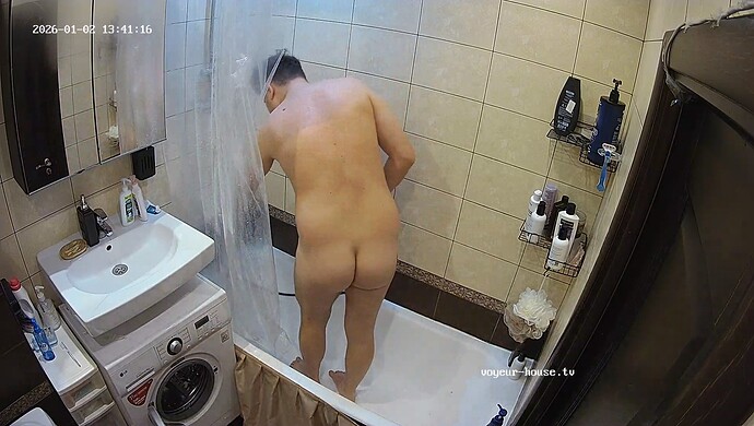 realm7-cam110-1767352391