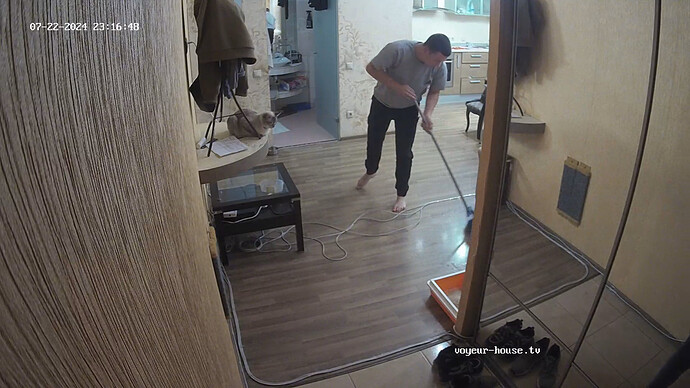 realm69-cam110-1721675917