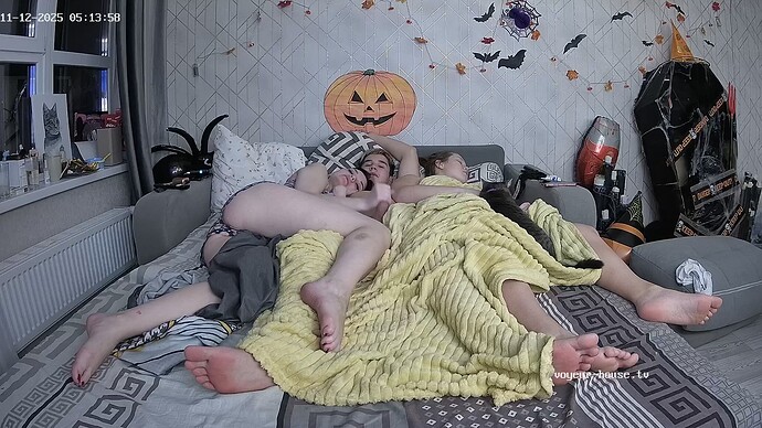 realm56-cam15-1762941951