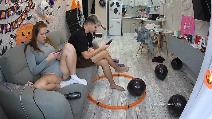 realm56-cam14-1761657332