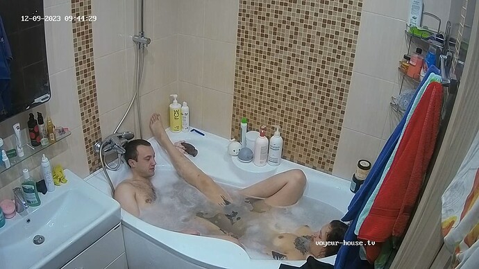 realm62-cam110-1702104302