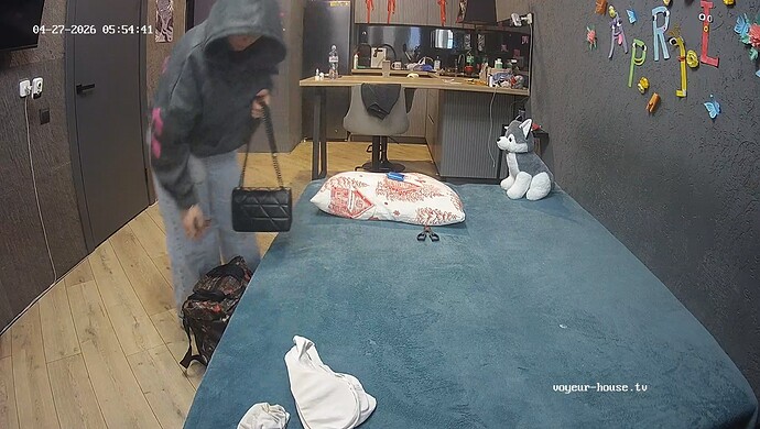 realm108-cam15-1777259743