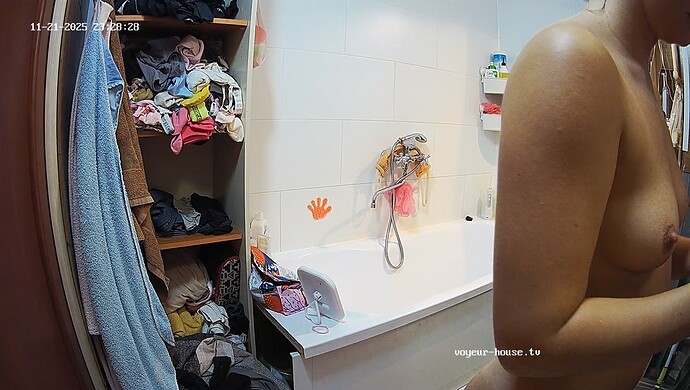 realm75-cam18-1763759817