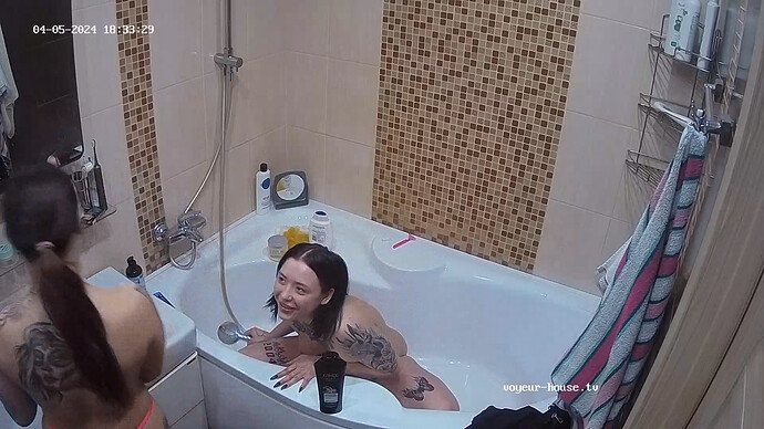 Catia_240405_shower_bathroom_@_Trisha_realm62-cam110-1712338434