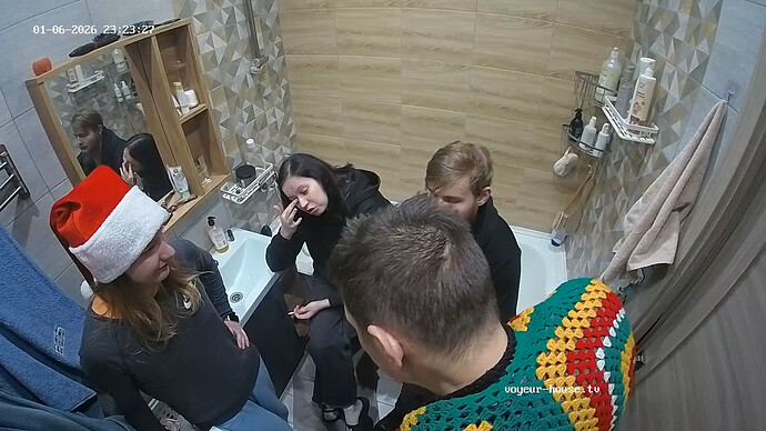 realm18-cam113-1767731048