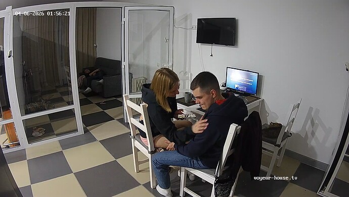 realm64-cam13-1775476300