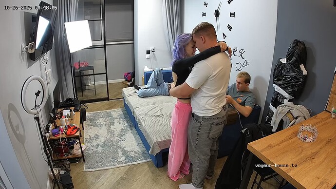 realm94-cam13-1761428918