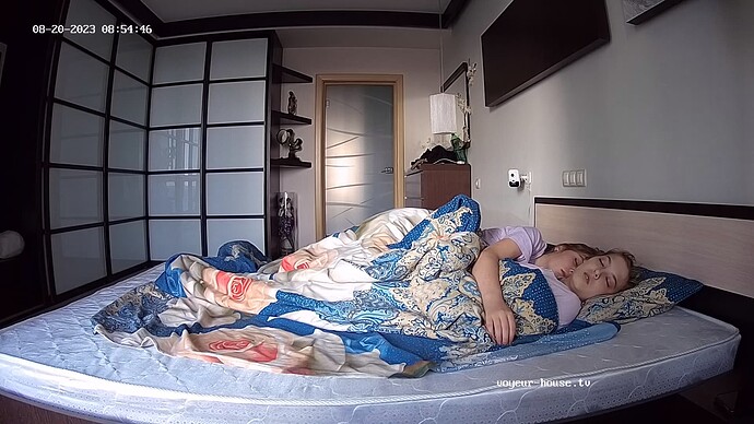 Ryry_230820_Tyty_changing_bedroom_@_Tonk_realm55-cam112-1692526680