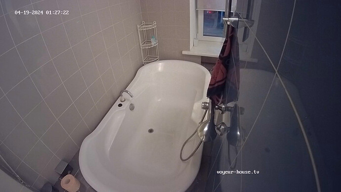 realm48-cam111-1713479283