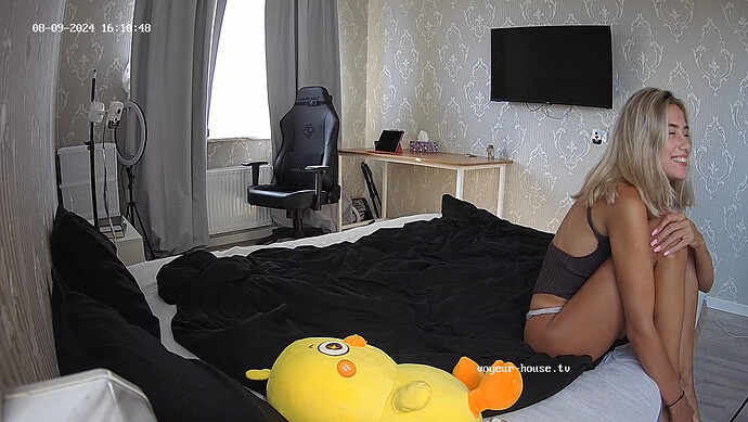 realm8-cam19-1723213433