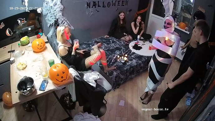 AoraPaladin-20251029-13