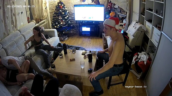 realm18-cam14-1736716166