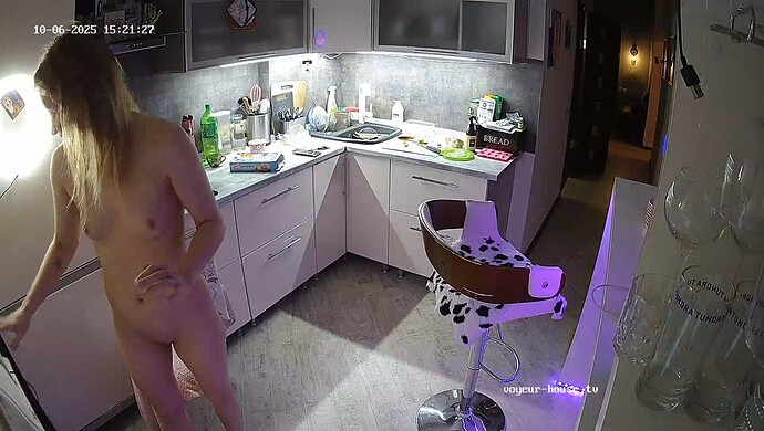 realm64-cam12-1759753450