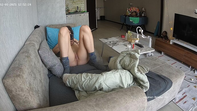 realm6-cam15-1764582773