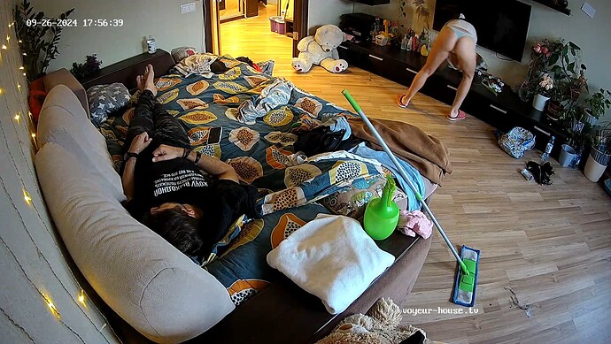 realm37-cam16-1727362639