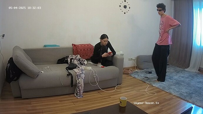realm52-cam16-1746361963